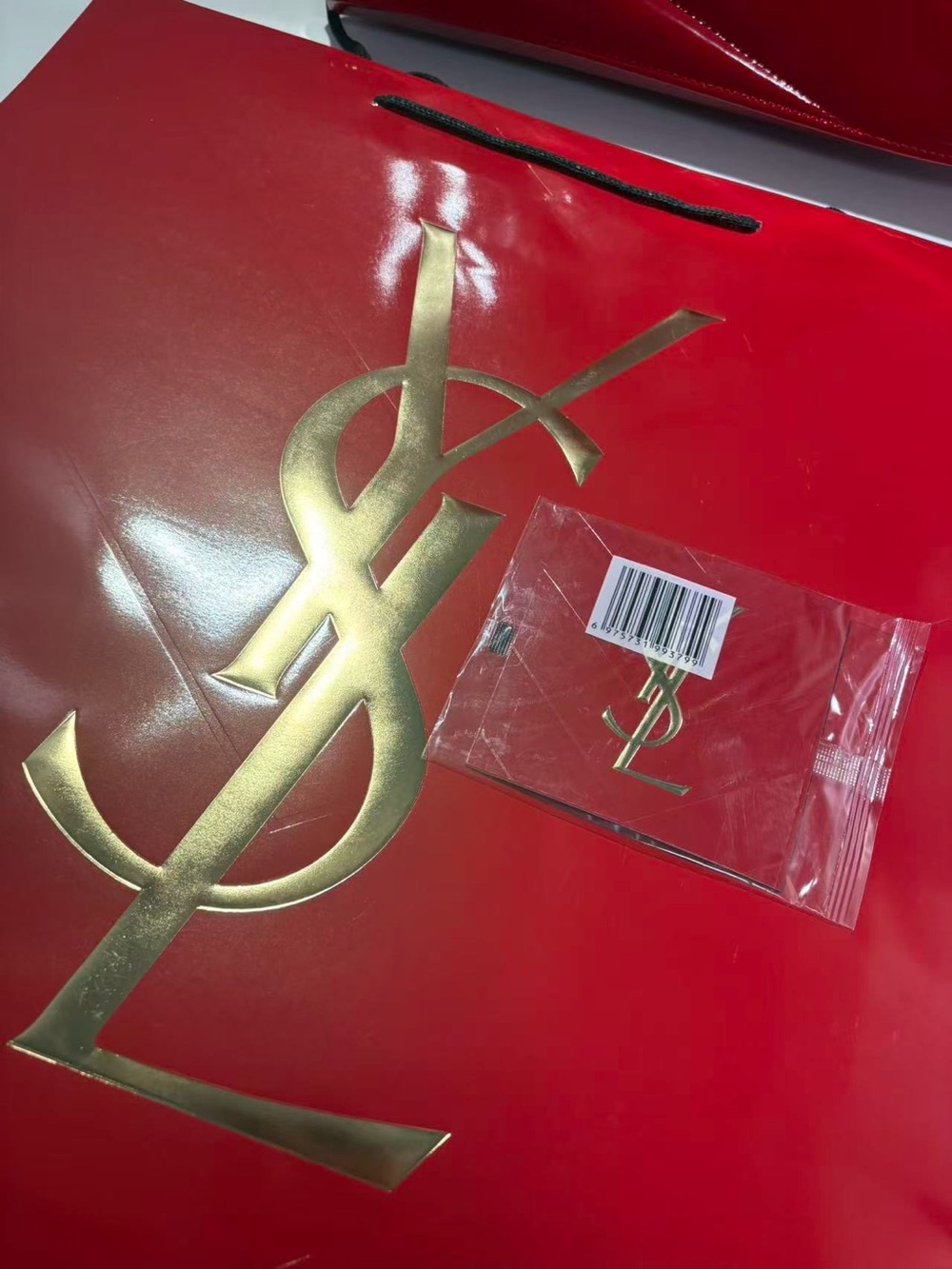 YSL Beauty large size red heart box - Picture 12 of 15
